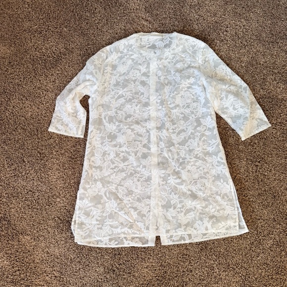 Vintage Sheer White Floral Fabric Buttoned Tunic Top By UNITS Size PXL - Picture 6 of 6